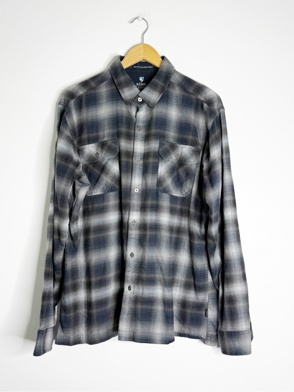 Kuhl Men’s Plaid Button Up Shirt XL Gray Blue Long Sleeve Outdoor
